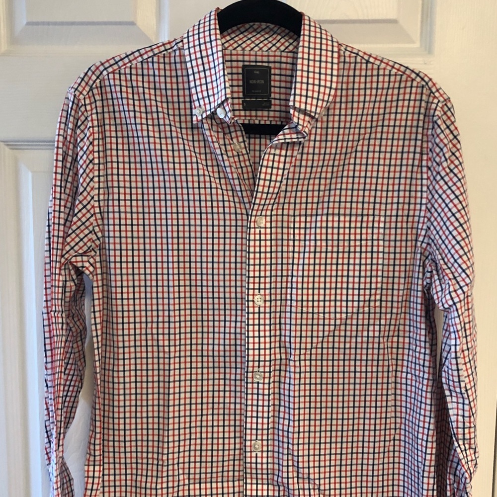 Gap men’s dress shirt